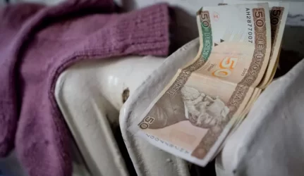 Gyventojai šildymo sezono pradžios gali sulaukti jau po poros savaičių
