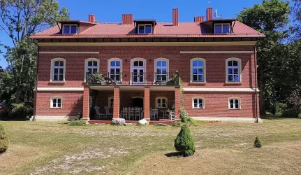 Atgimsta Dautarų dvaras