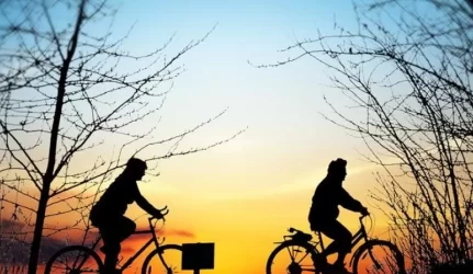 Inžinieriai Nyderlandams siūlo šildomus dviračių takus