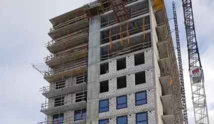 Nekilnojamojo turto pirkimas vėl suaktyvėjo