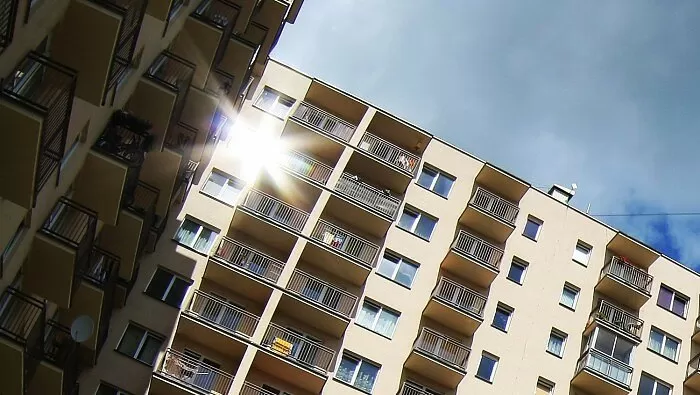 Brangus šildymas verčia ieškoti mažo būsto