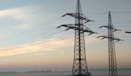 Nuo 2013 m. daugiau elektros vartotojų sutaupytų pasirinkę tarifų planus su pastoviąja dalimi