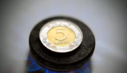 Vyriausybė su „Gazprom“ derėsis dėl mažesnių dujų kainų