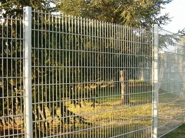 Nylofor 2D segmentinės tvoros saugo kalėjimą Ispanijoje