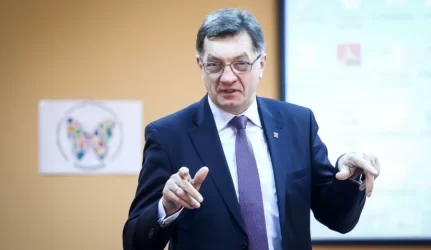 A. Butkevičius: be pagrindo skundžiantys pirkimus SGD terminalo statybai turės atlyginti žalą