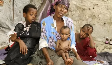 Nigerijoje pastatyta plaukiojanti mokykla