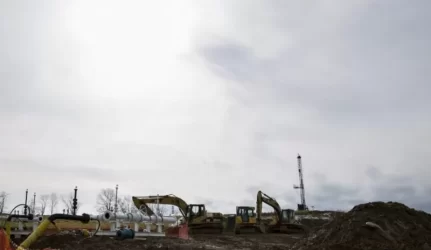 JAV skalūnų dujų lokomotyvas radikaliai pakeis pasaulį