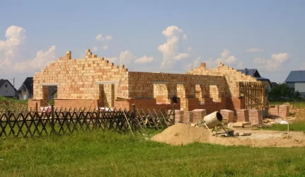 Savarankiškai statomi namai