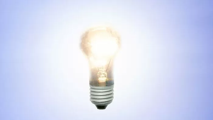 energija taupanti lemputė be gyvsidabrio