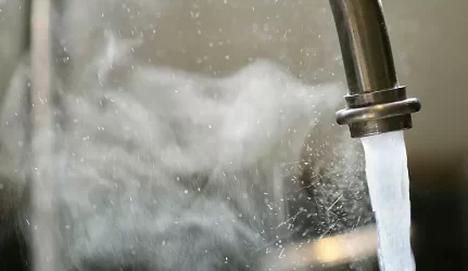 Patvirtintos liepos mėnesio šilumos ir karšto vandens kainos