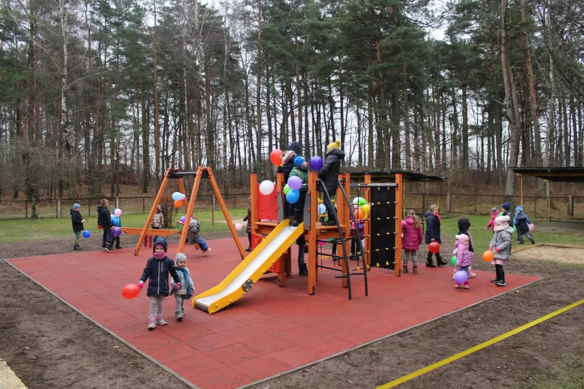 Šančių seniūnijos planuose – dar keturios naujos vaikų žaidimo aikštelės ir nauji suoliukai