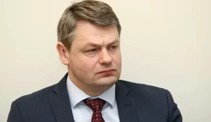 Prezidentės patarėjas: „Gazprom“ neleidžia mums gauti pigesnių dujų