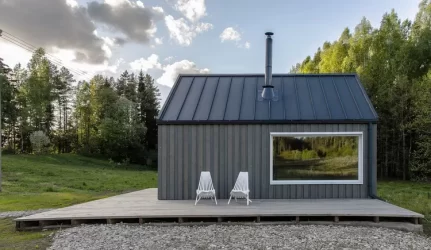 Už ES lėšas pastatyti nameliai kempinge visą vasarą stovėjo tušti