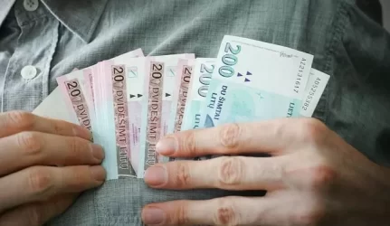 Šeimos drama: skolinosi remontui, prarado būstą