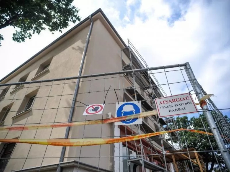 Apdovanotos aktyviausiai renovacijos srityje dirbusios savivaldybės