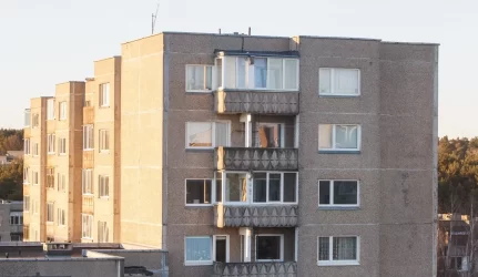 Novatoriškas energijos taupymo sprendimas vienvamzdei šildymo sistemai