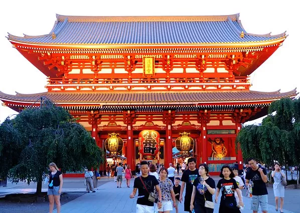 Apie židinių tradicijas Japonijoje