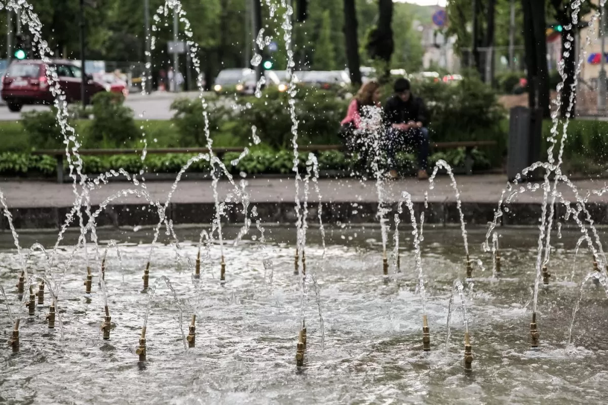 Po dvejų metų Vašingtono skvere veikia fontanas