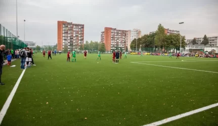 Prie Senvagės gimnazijos atsiras naujas futbolo stadionas