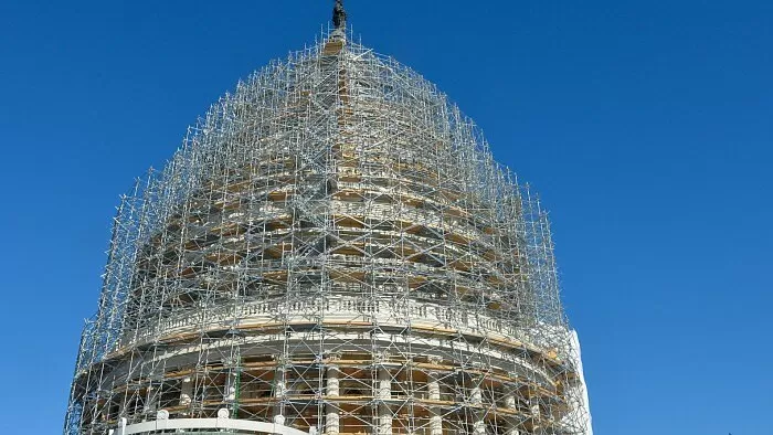 Vašingtone remontuojamas Kapitolijaus kupolas
