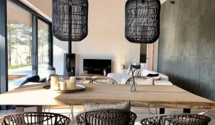 Balio sala iš arti drauge su BaliWood