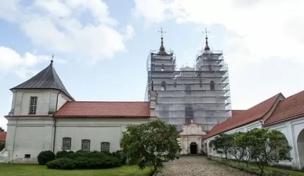 Gaisro nuniokotas Tytuvėnų ansamblis jau sutvarkytas