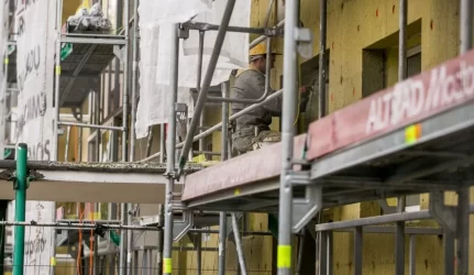 Renovacijos spurtas: atjaunės dar per du šimtus daugiabučių