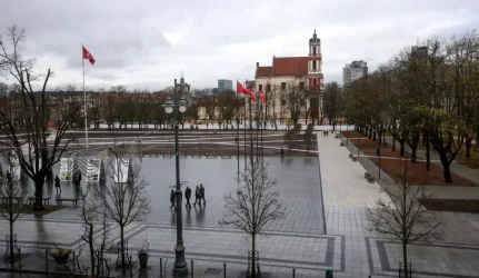 Naujoje Lukiškių aikštės koncepcijoje – regionų kalneliai