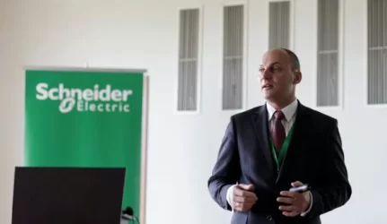 „Schneider Electric“ plečia gaminių platinimo tinklą Baltijos šalyse