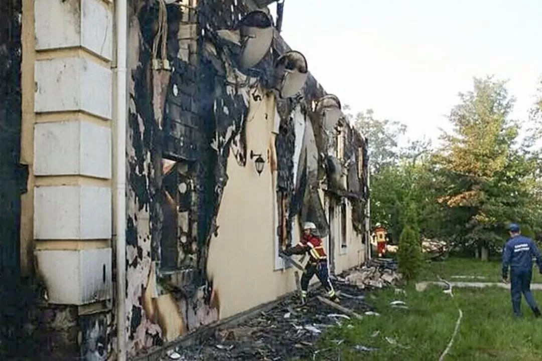 Senelių namų gaisre žuvo 17 žmonių