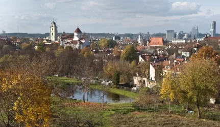 Besiplečiantys miestai vis labiau tuština gyventojų kišenes