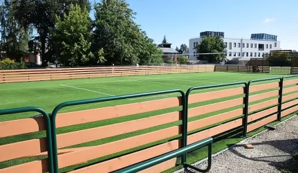 Atnaujintas J. Miltinio gimnazijos stadionas