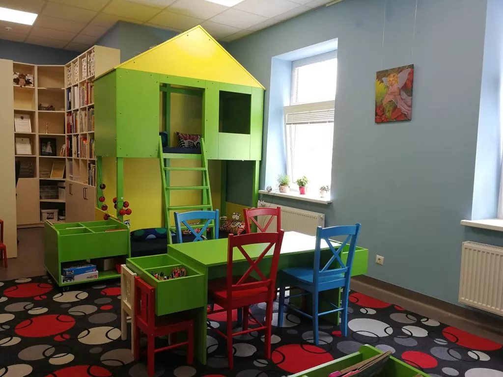 Grigiškėse duris atvėrė renovuota biblioteka: siūlo paskaityti daugiau nei 12 tūkst. leidinių