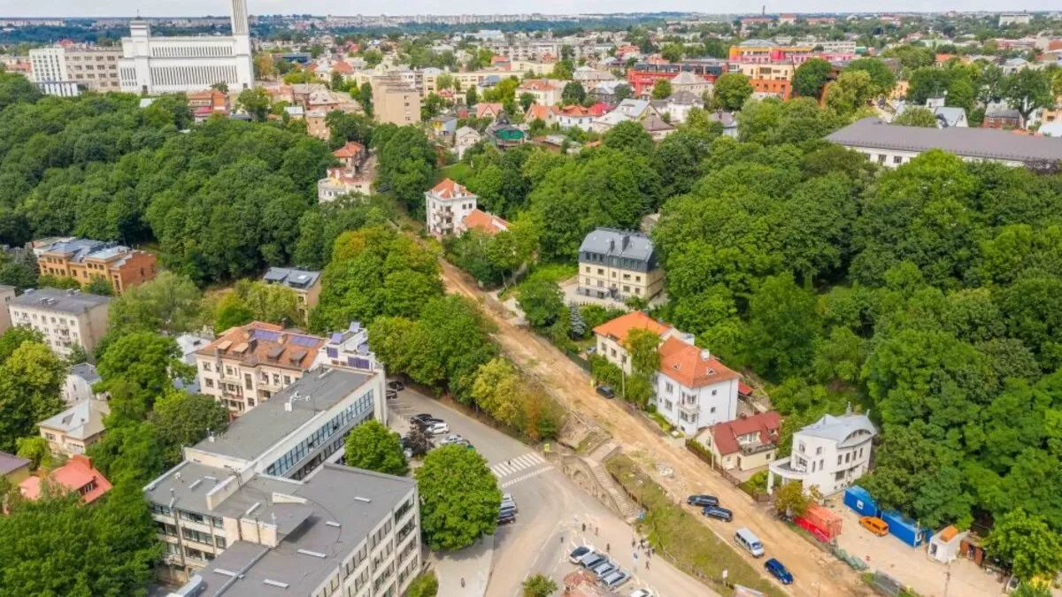 Įsibėgėja Žemaičių gatvės rekonstrukcija