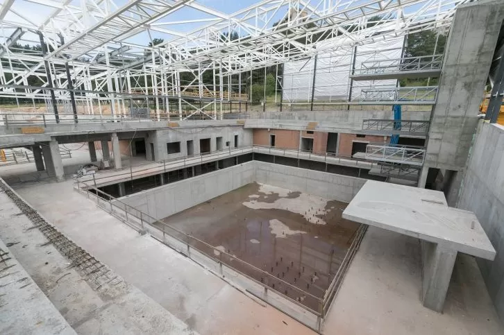 Jau atlikta 40 proc. Lazdynų baseino statybos darbų – duris atvers kitąmet