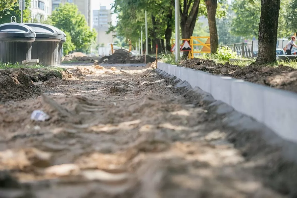 Naujoji Vilnia atsinaujina – rekonstruojama Parko gatvė ir rajono apšvietimas