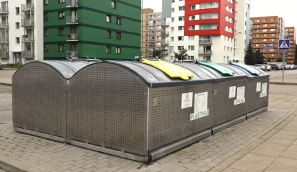 Planuojamos pusiau požeminių konteinerių aikštelės