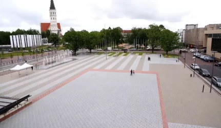 Prisikėlimo aikštėje įrengta geriamojo vandens vandenpylė