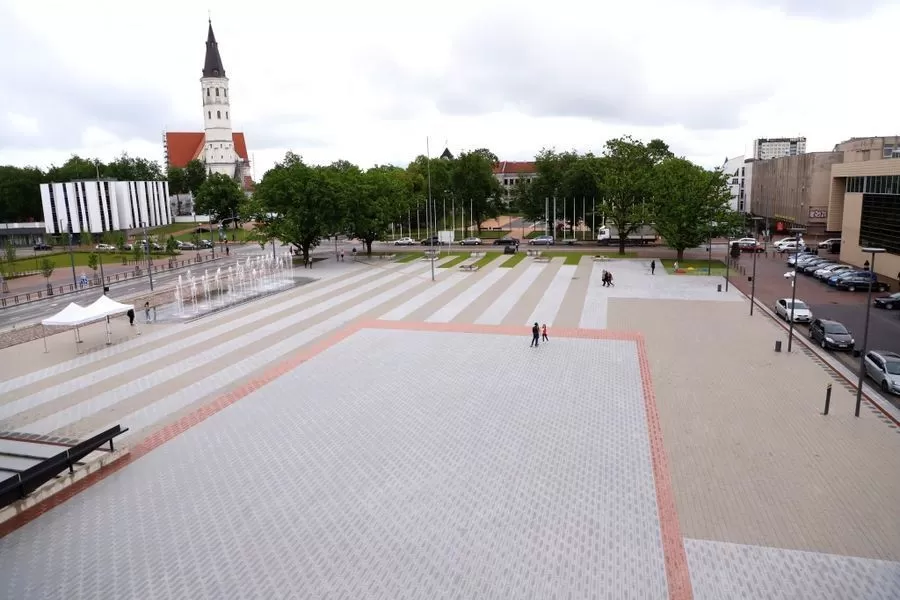 Prisikėlimo aikštėje įrengta geriamojo vandens vandenpylė