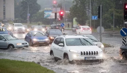 Užtvindomų gatvių sostinėje liks vis mažiau