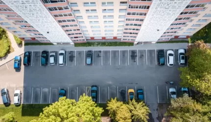 Kaunas plečia „Svajonių kiemo“ programą: dar daugiau patogumų tvarkant daugiabučių aplinką