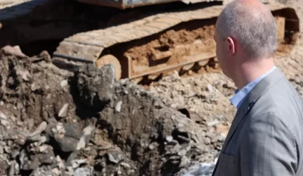 Aptikus 10 tūkst. tonų asbesto atliekų aplinkos ministras kreipsis į teisėsaugą