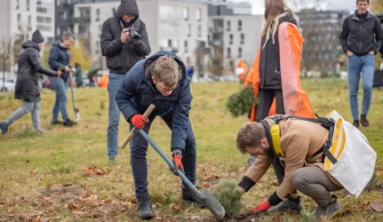 Vilniuje buvo pasodintas pirmasis miesto miškas