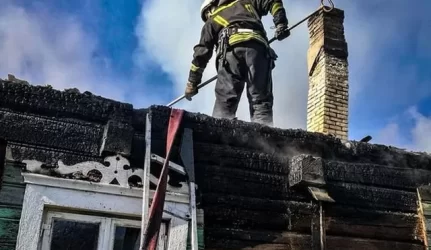 Šventiniu laikotarpiu išaugusi gaisrų tikimybė: dažniausiai nukenčia daugiabučių gyventojai
