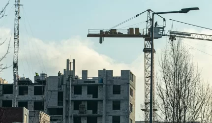 Perkant būstą nuo šiol bus galima patikrinti ir oro taršą aplink objektą