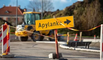 Eismo pokyčiai Neries krantinėje: dėl šilumos tinklų atnaujinimo uždaroma atkarpa tarp Sąjungos aikštės ir K. Griniaus gatvių