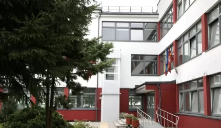 Vilniaus mokyklose nuo penktadienio baigiamas šildymo sezonas