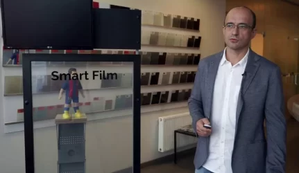Reguliuojama protingo stiklo plėvelė „Smart film“