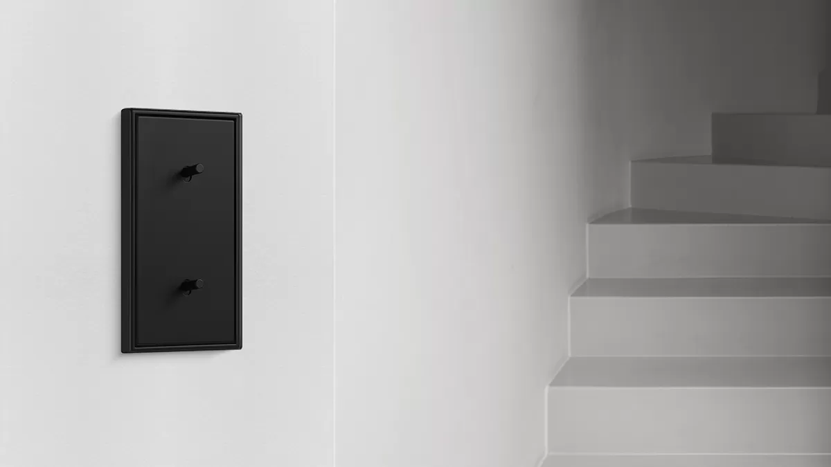 Matiniai jungikliai: kaip juos derinti interjere ir kodėl jų populiarumas taip auga?