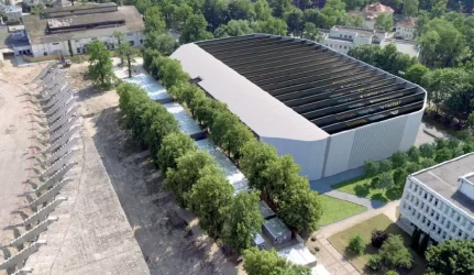 Lengvosios atletikos maniežas Kaune